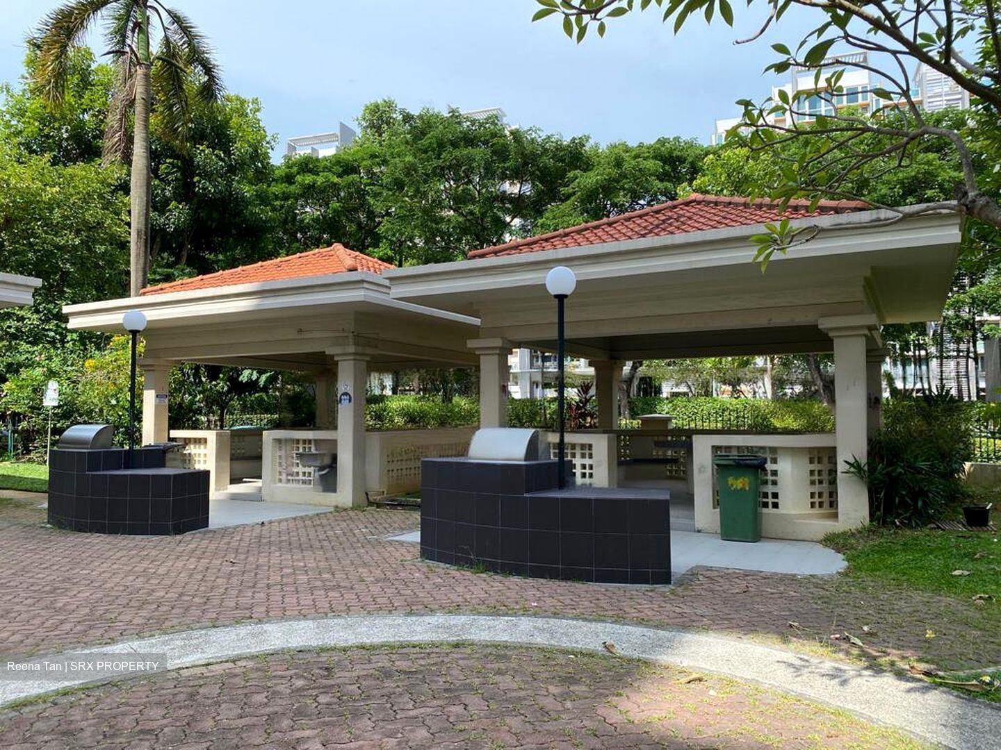 Melville Park (D18), Condominium #423129081